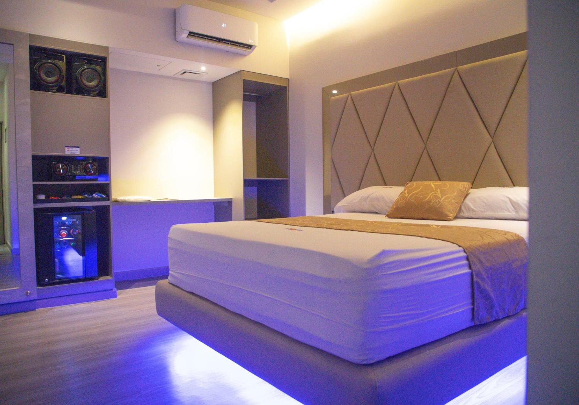 Hotel Byhours Circunvalar - Adults Only Barranquilla  Exterior photo