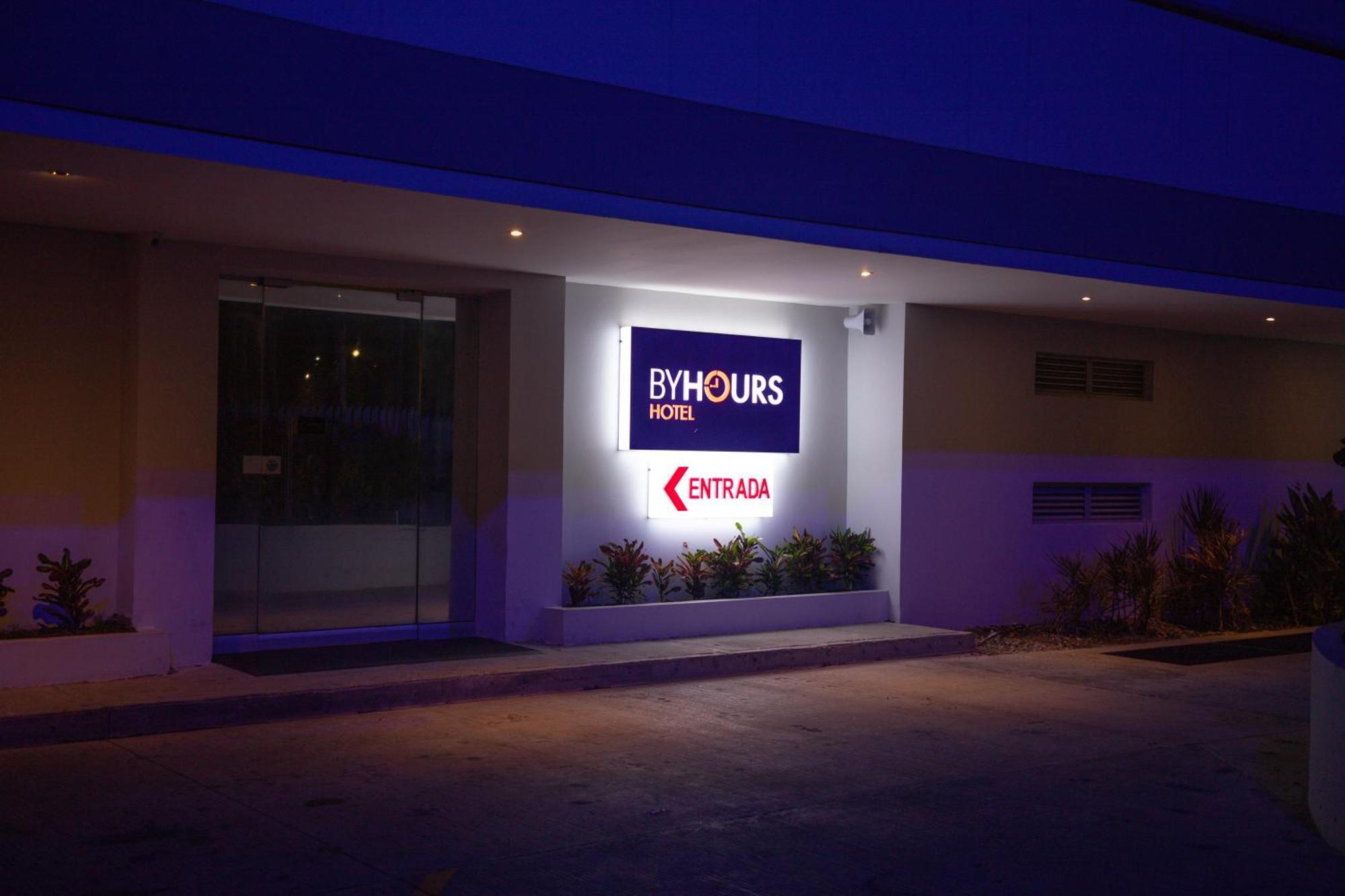 Hotel Byhours Circunvalar - Adults Only Barranquilla  Exterior photo